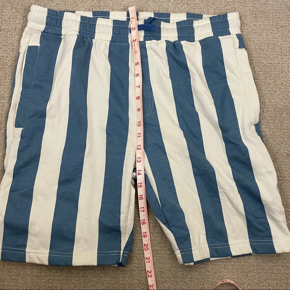 Univibe Striped Athletic Shorts Size XL - Picture 5 of 6